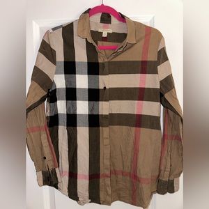 Burberry , medium Authentic!